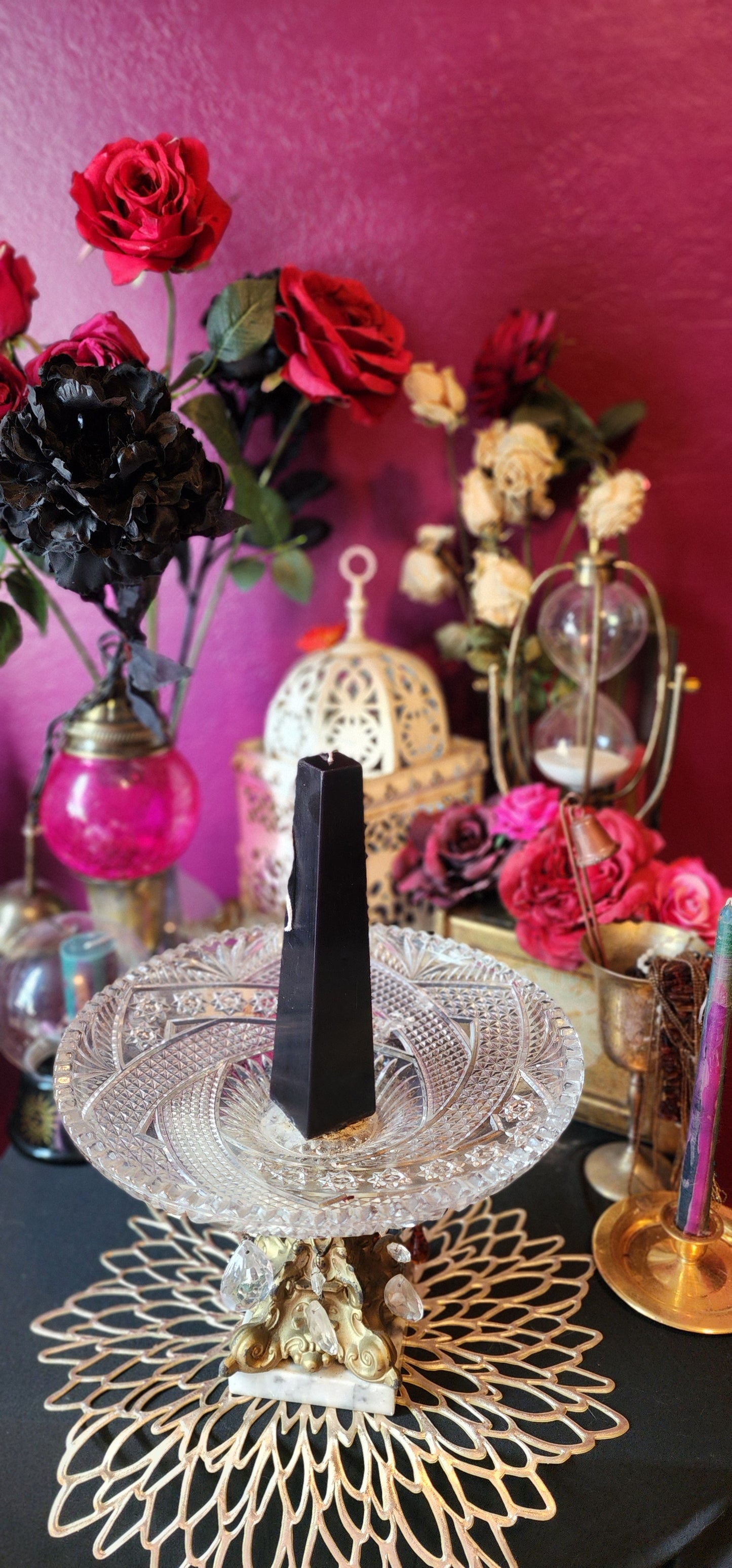 Black Obelisk Small
