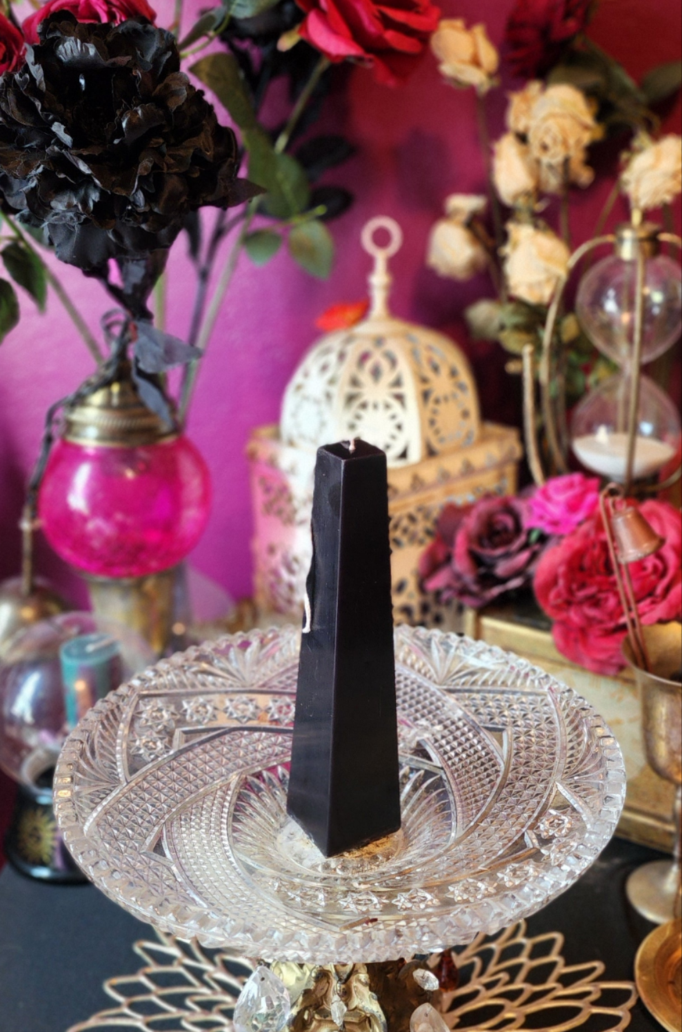 Black Obelisk Small
