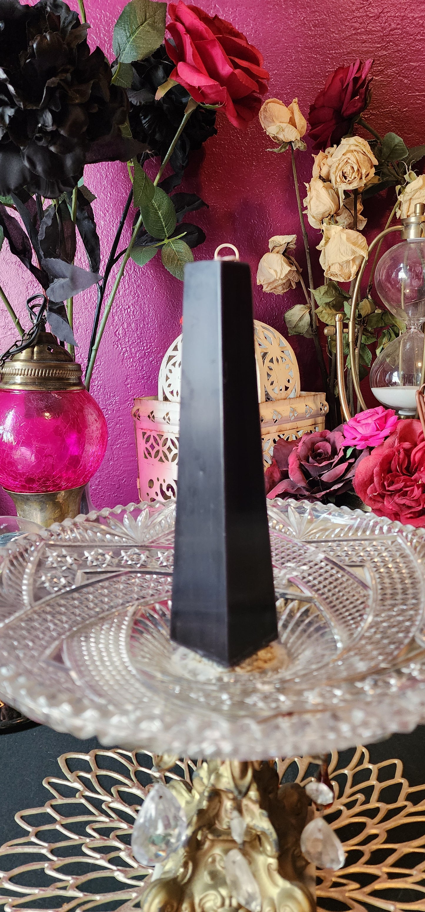 Black Obelisk Small